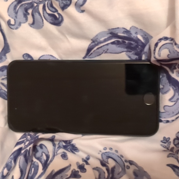 iPhone 3rd generation - Picture 4 of 4